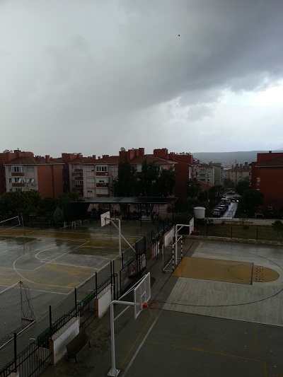 İzmir de Su ve Yağmur